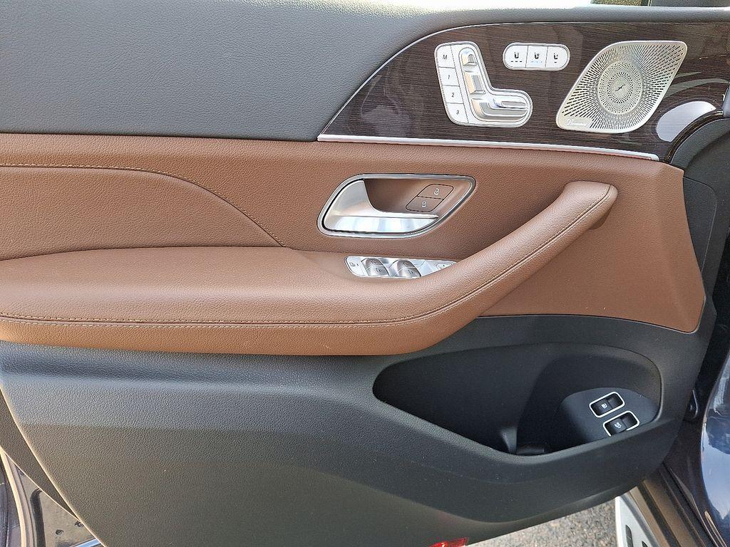 new 2025 Mercedes-Benz GLE 450e car, priced at $81,150