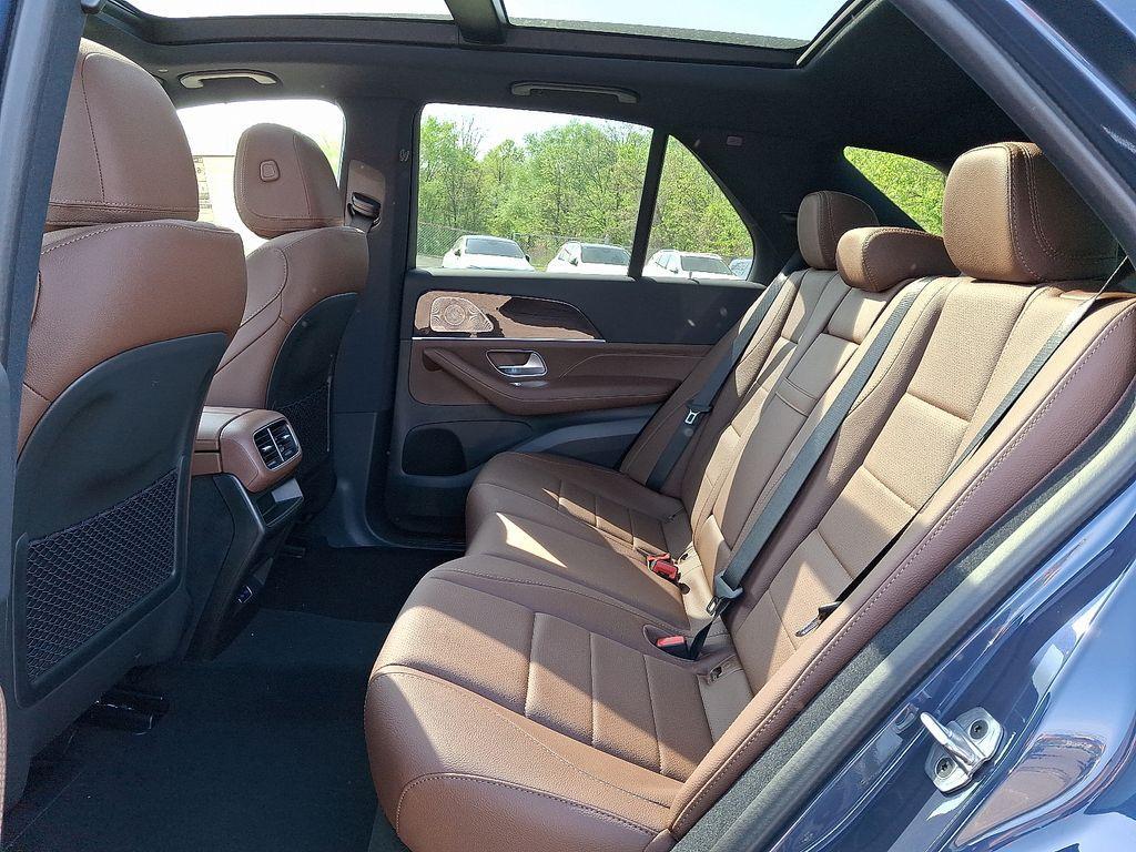 new 2025 Mercedes-Benz GLE 450e car, priced at $81,150