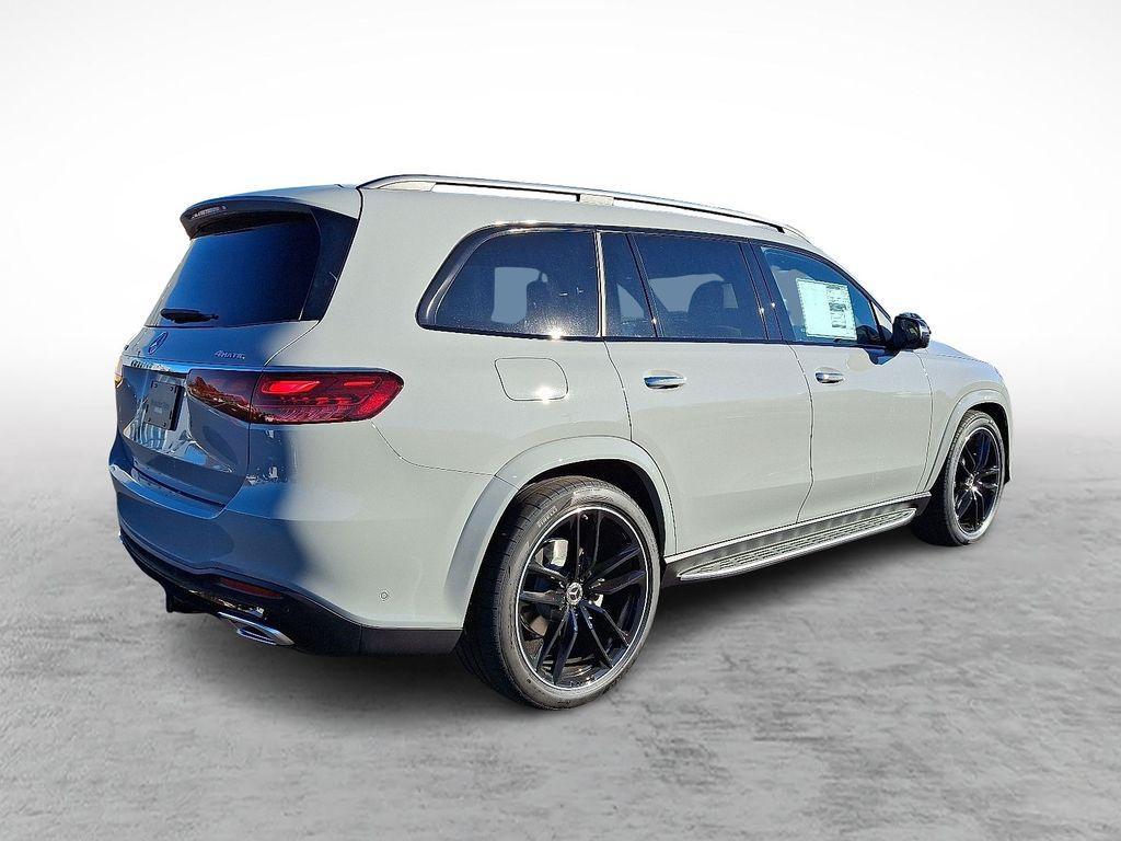 new 2026 Mercedes-Benz GLS 580 car, priced at $126,110