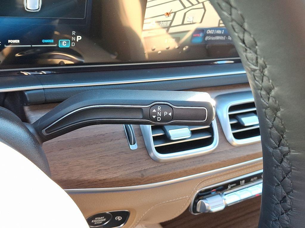 new 2026 Mercedes-Benz GLS 580 car, priced at $126,110