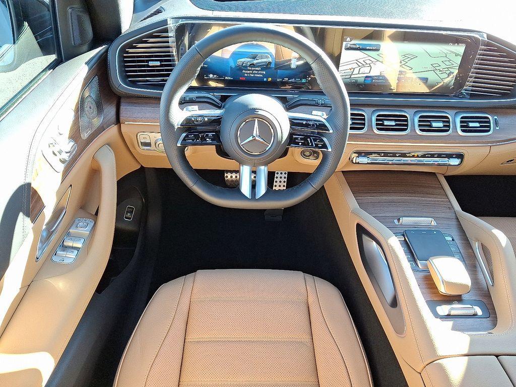 new 2026 Mercedes-Benz GLS 580 car, priced at $126,110
