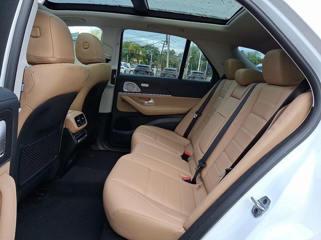 new 2026 Mercedes-Benz GLE 450 car, priced at $87,780