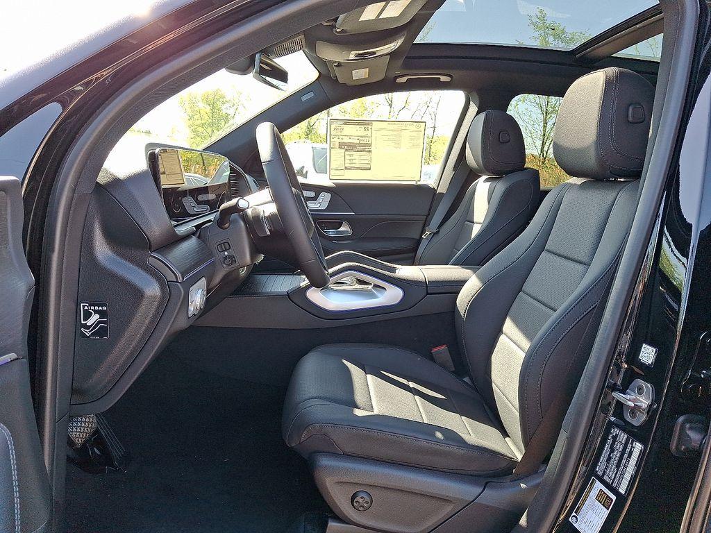 new 2025 Mercedes-Benz GLE 350 car, priced at $72,095
