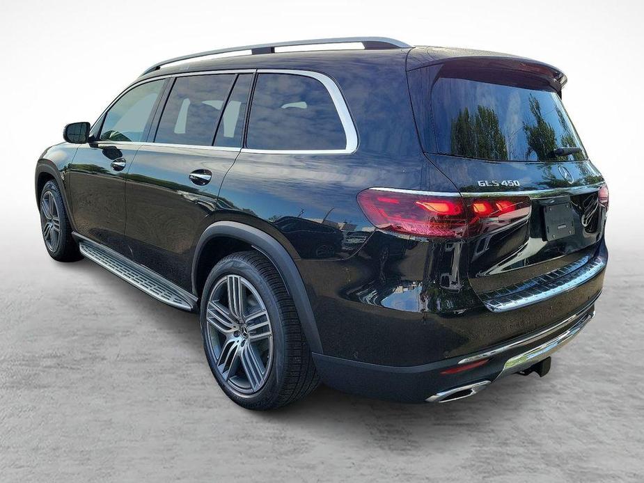 new 2025 Mercedes-Benz GLS 450 car, priced at $96,670