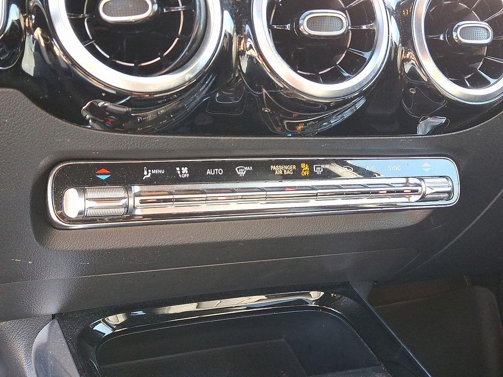 used 2021 Mercedes-Benz GLA 250 car, priced at $28,433