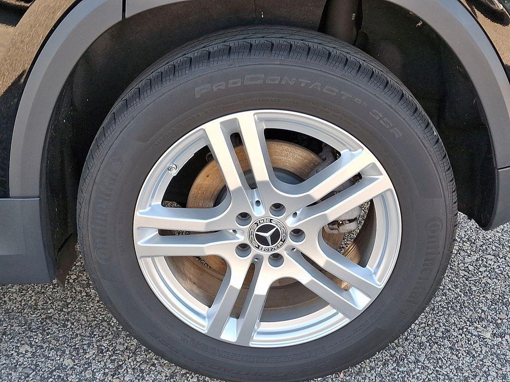 used 2021 Mercedes-Benz GLA 250 car, priced at $28,433