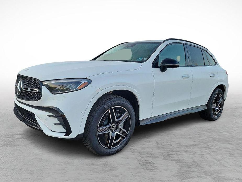 new 2025 Mercedes-Benz GLC 300 car, priced at $58,815