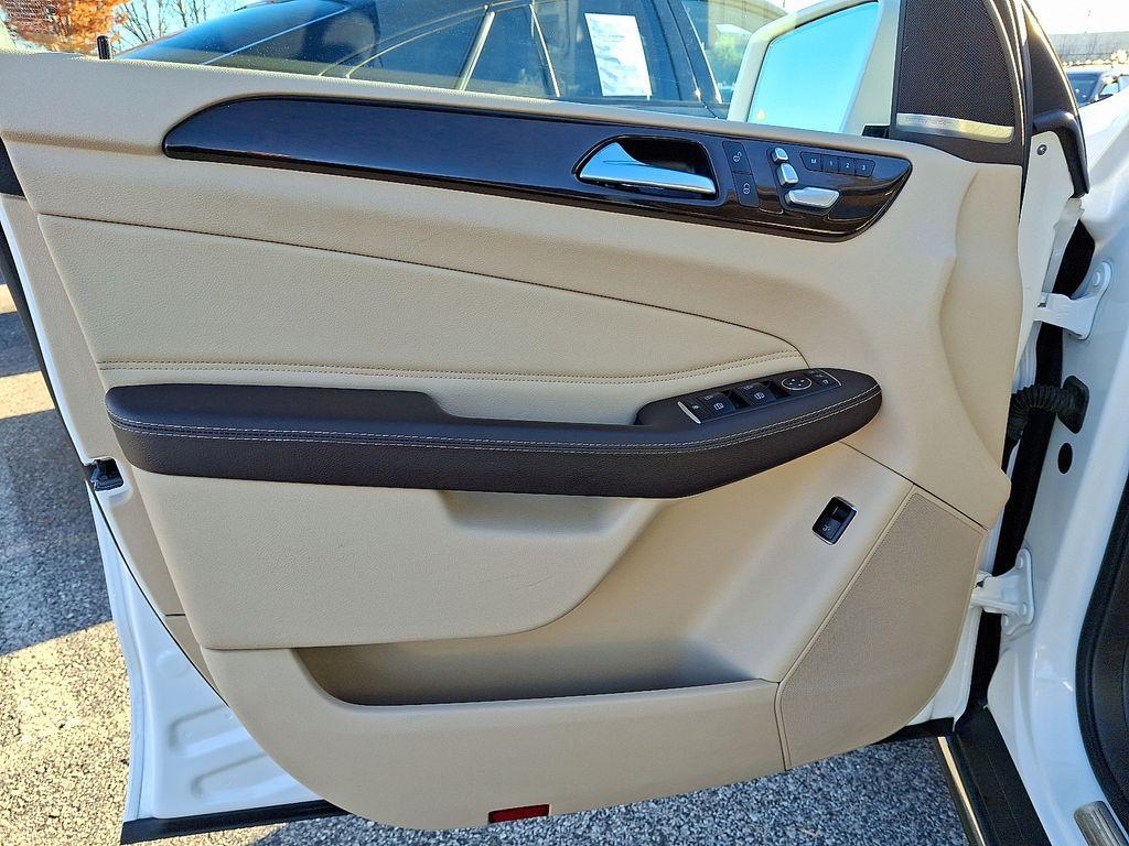 used 2017 Mercedes-Benz GLE 350 car, priced at $24,499