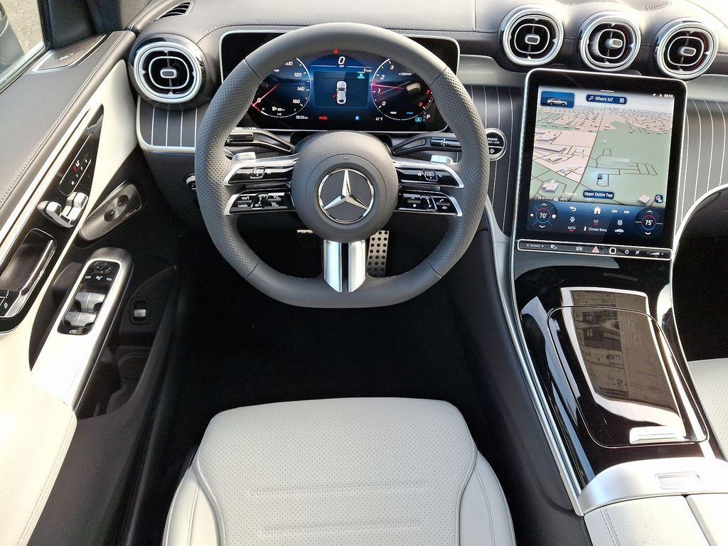 new 2025 Mercedes-Benz GLC 300 car, priced at $65,805