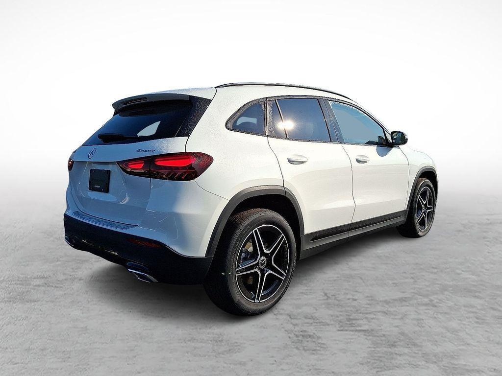 new 2026 Mercedes-Benz GLA 250 car, priced at $47,435