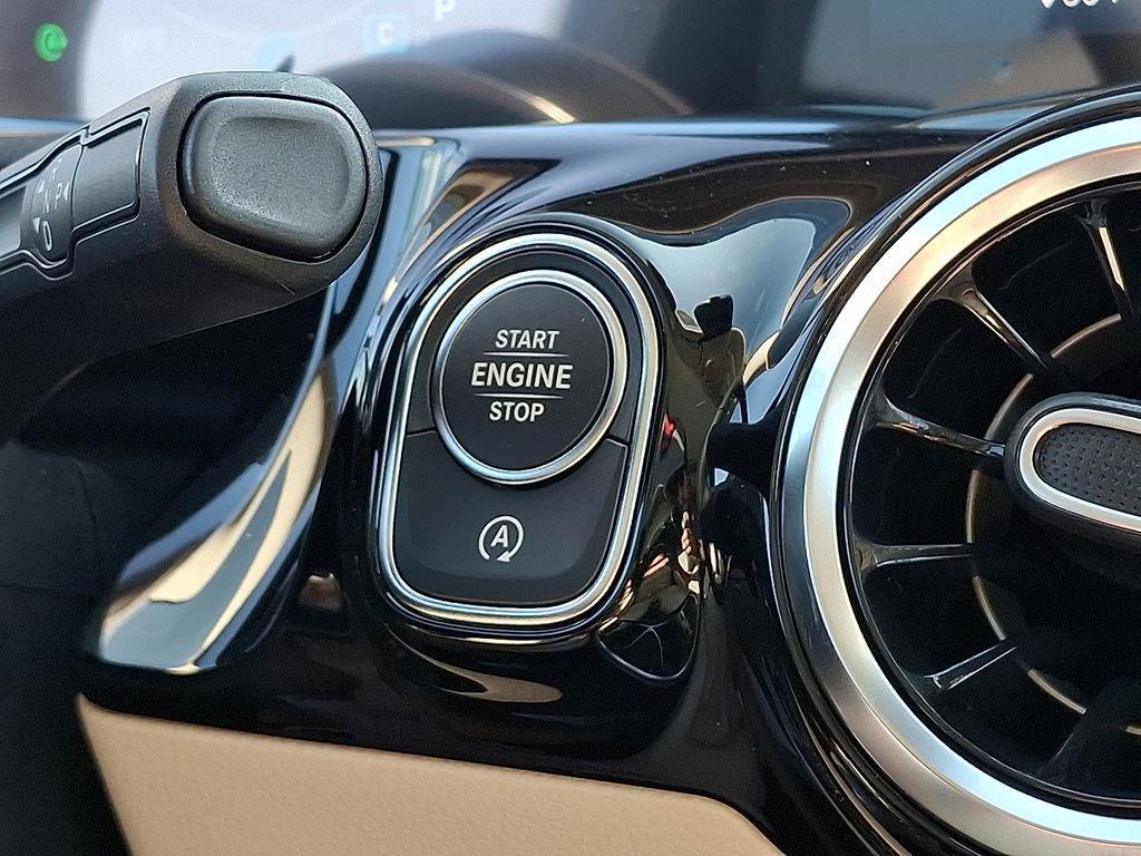 new 2026 Mercedes-Benz GLA 250 car, priced at $47,435