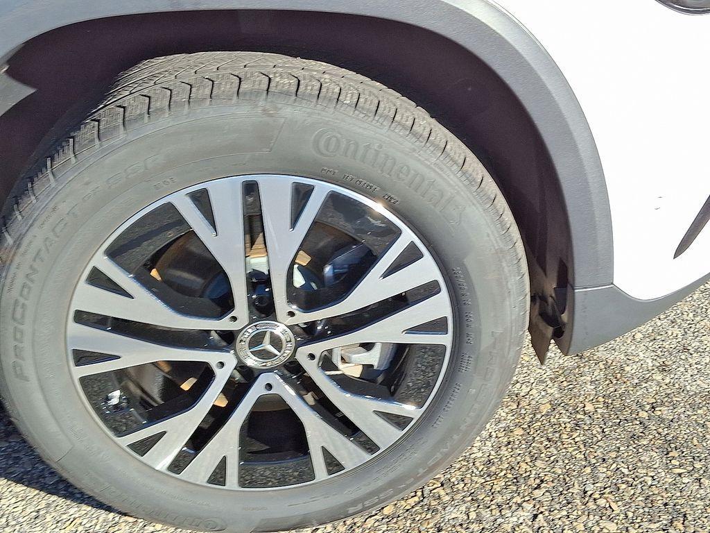 used 2025 Mercedes-Benz GLA 250 car, priced at $41,998