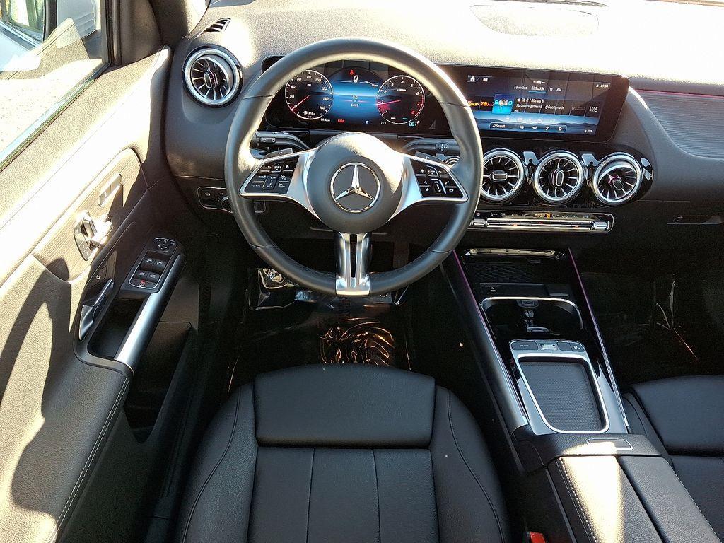 used 2025 Mercedes-Benz GLA 250 car, priced at $41,998