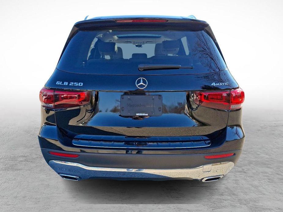 used 2021 Mercedes-Benz GLB 250 car, priced at $27,832