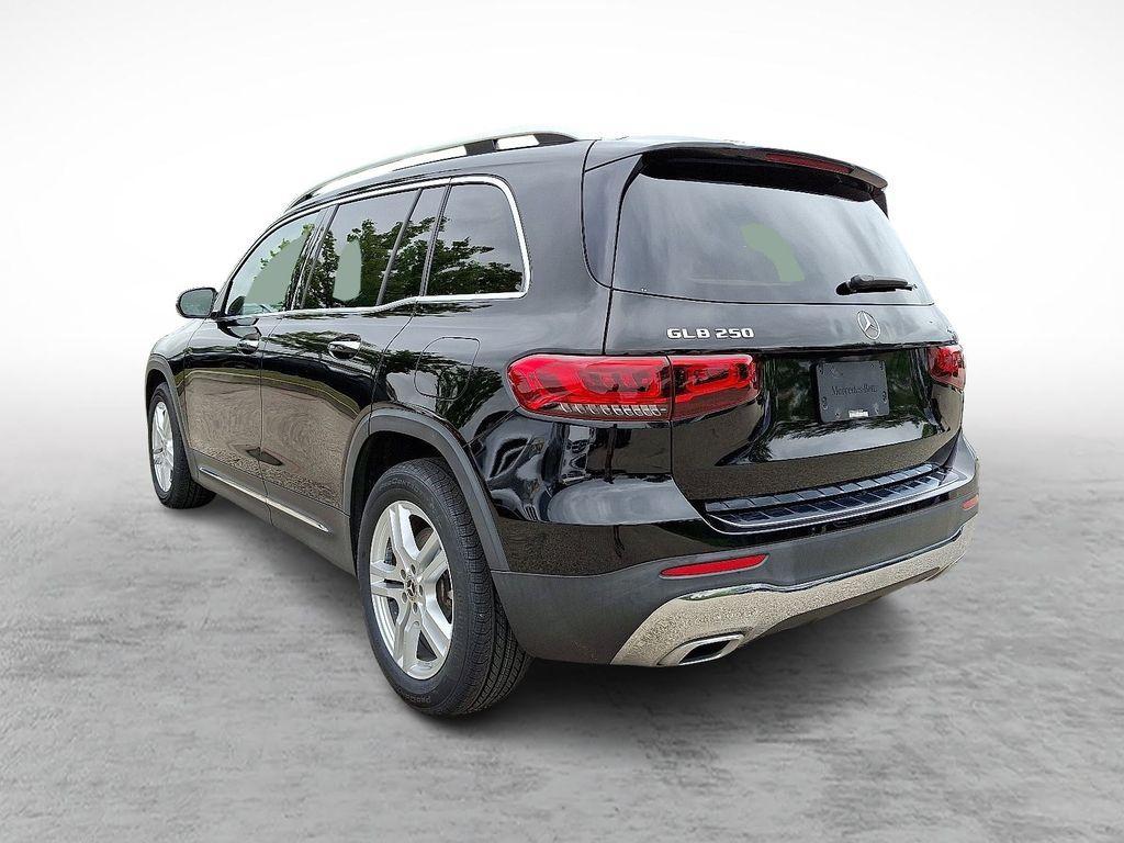 used 2021 Mercedes-Benz GLB 250 car, priced at $28,512