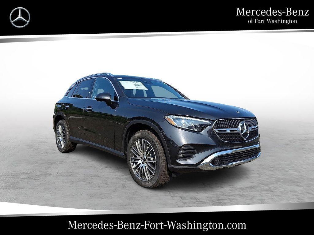 new 2025 Mercedes-Benz GLC 300 car, priced at $57,700
