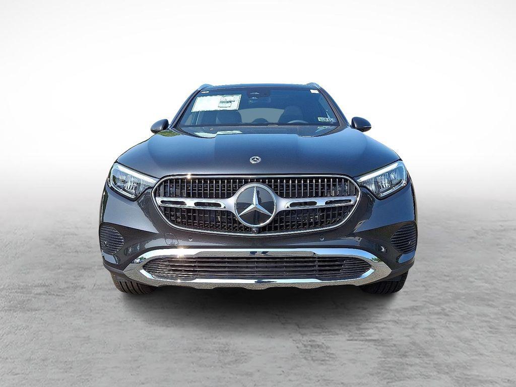 new 2025 Mercedes-Benz GLC 300 car, priced at $57,700