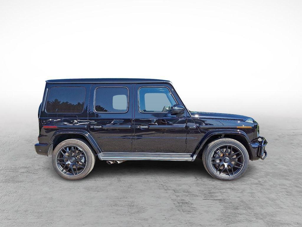used 2022 Mercedes-Benz AMG G 63 car, priced at $165,444