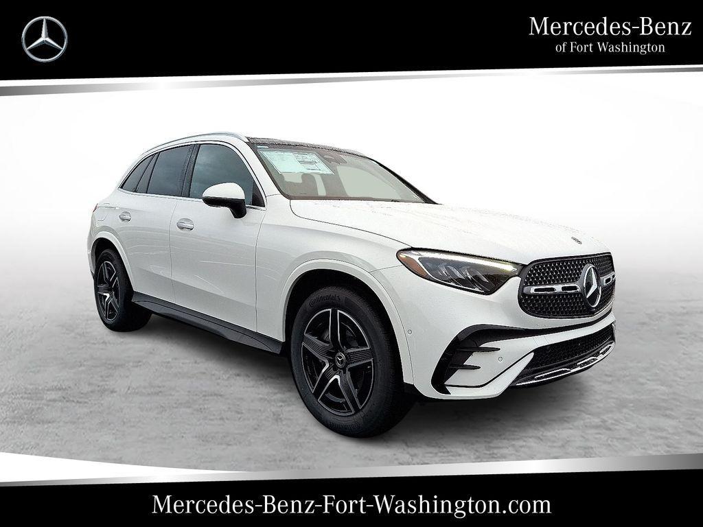 new 2026 Mercedes-Benz GLC 350e car, priced at $67,190
