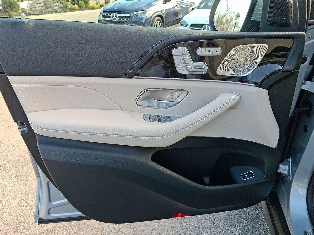 new 2026 Mercedes-Benz GLE 350 car, priced at $72,240