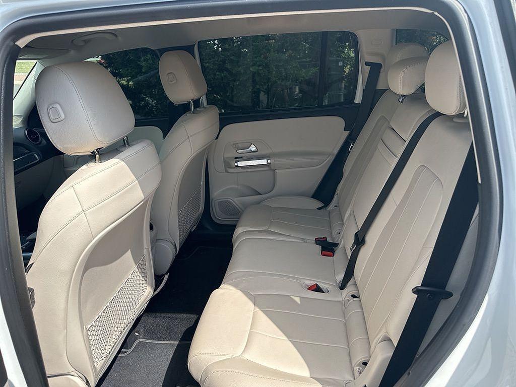 used 2021 Mercedes-Benz GLB 250 car, priced at $29,876