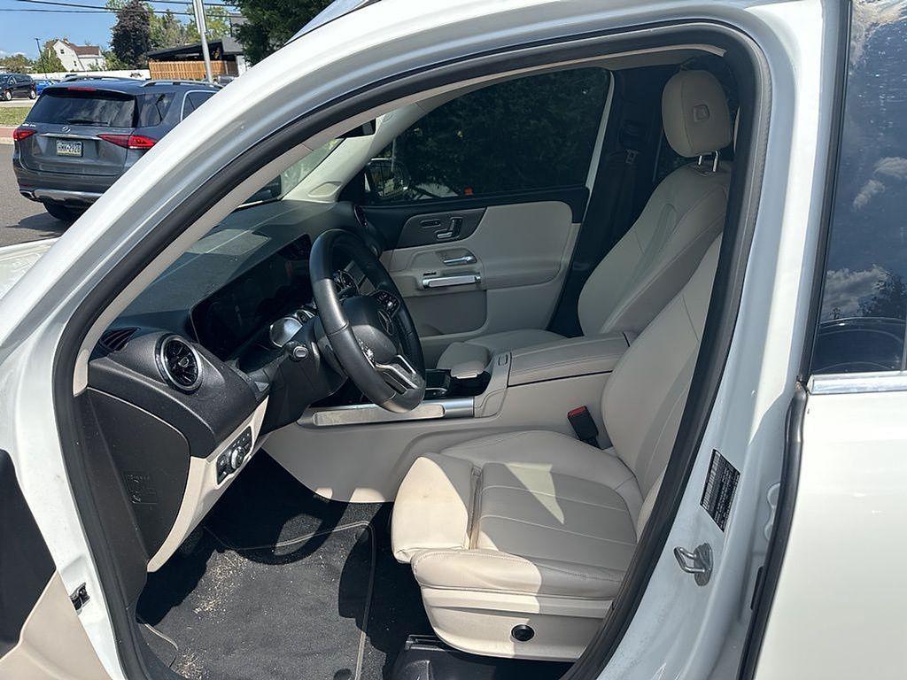 used 2021 Mercedes-Benz GLB 250 car, priced at $29,876