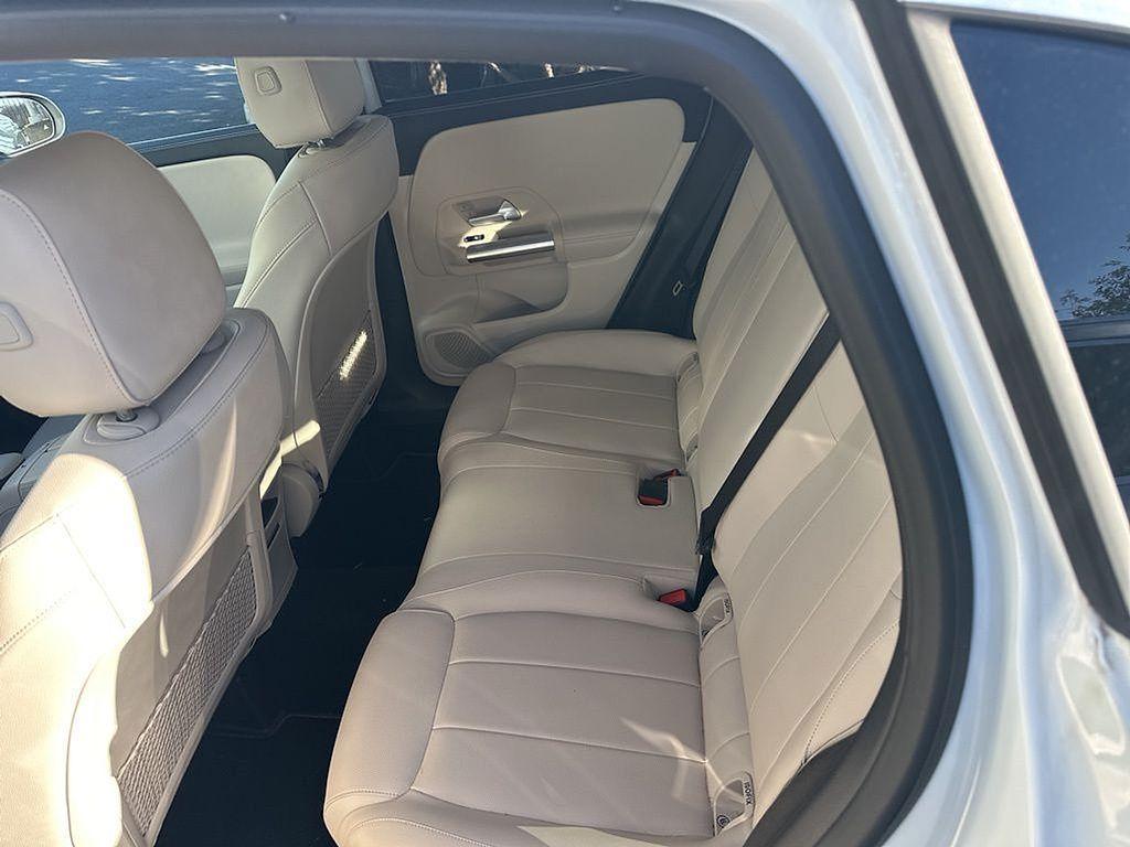 used 2023 Mercedes-Benz GLA 250 car, priced at $31,889