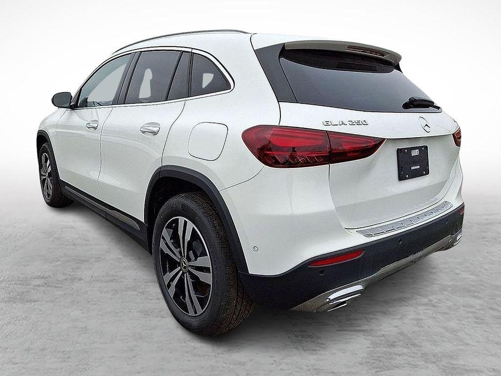used 2025 Mercedes-Benz GLA 250 car, priced at $43,706