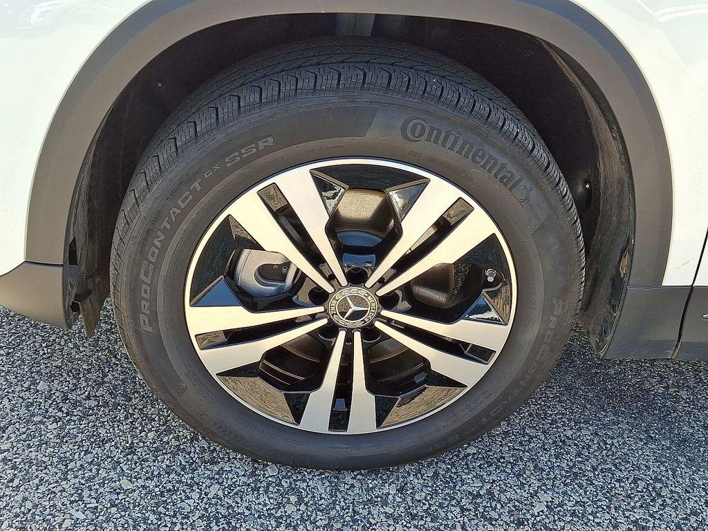 used 2025 Mercedes-Benz GLA 250 car, priced at $46,190