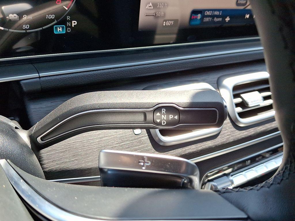 new 2025 Mercedes-Benz GLE 450e car, priced at $77,450
