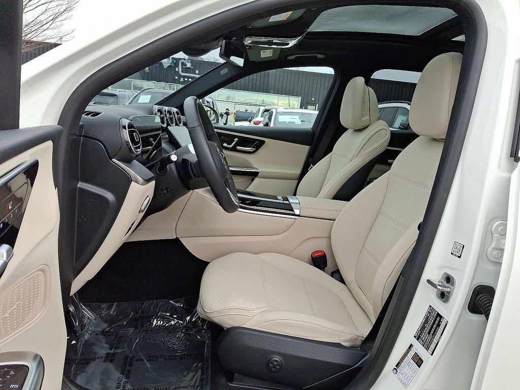 used 2025 Mercedes-Benz GLC 300 car, priced at $51,679