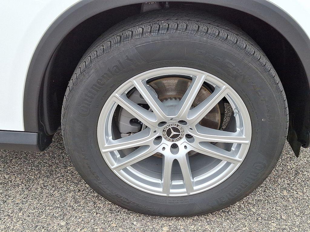 used 2025 Mercedes-Benz GLC 300 car, priced at $51,679