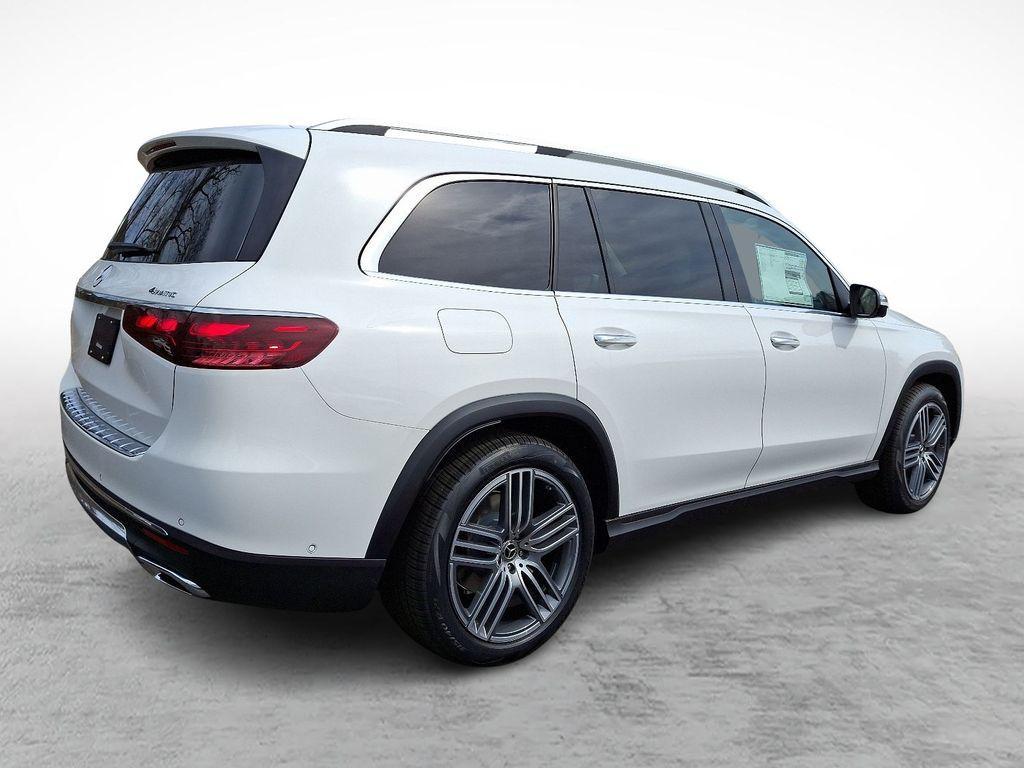 new 2025 Mercedes-Benz GLS 450 car, priced at $90,980