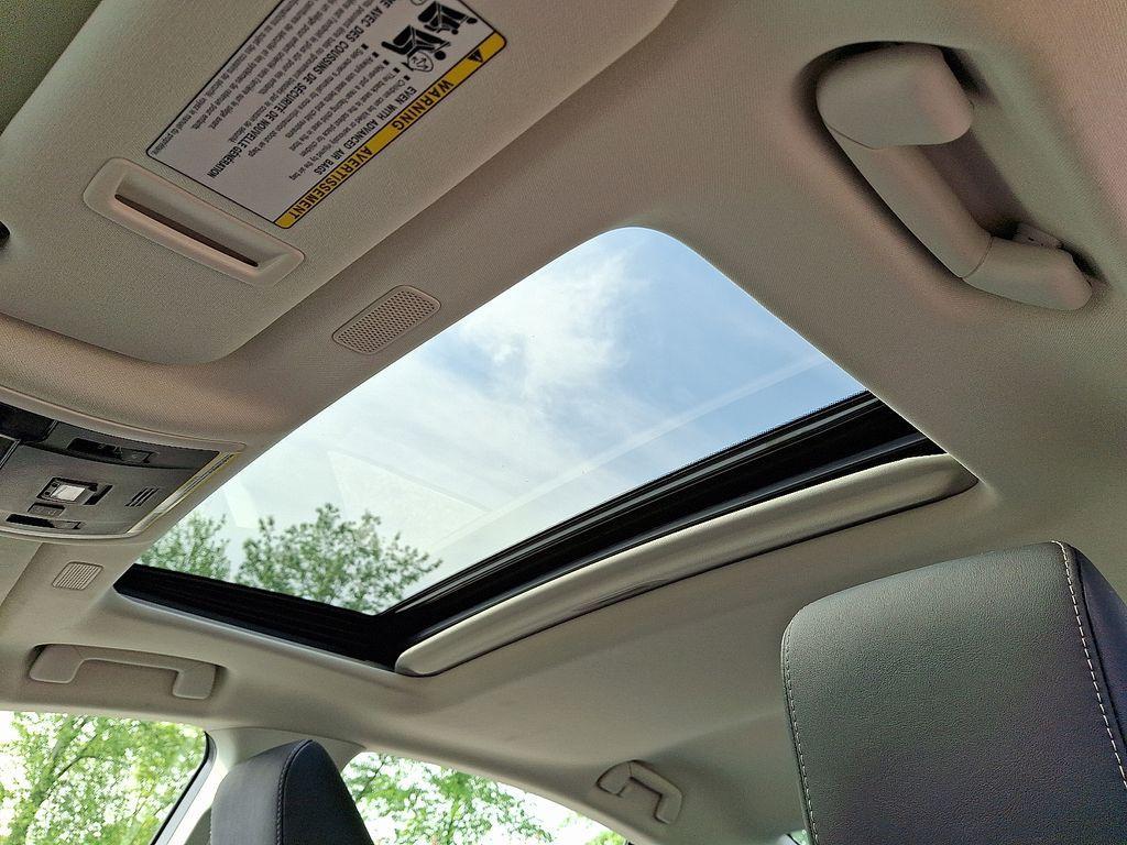 used 2022 Lexus ES 350 car, priced at $34,999