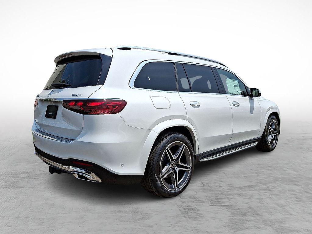 new 2025 Mercedes-Benz GLS 450 car, priced at $102,755