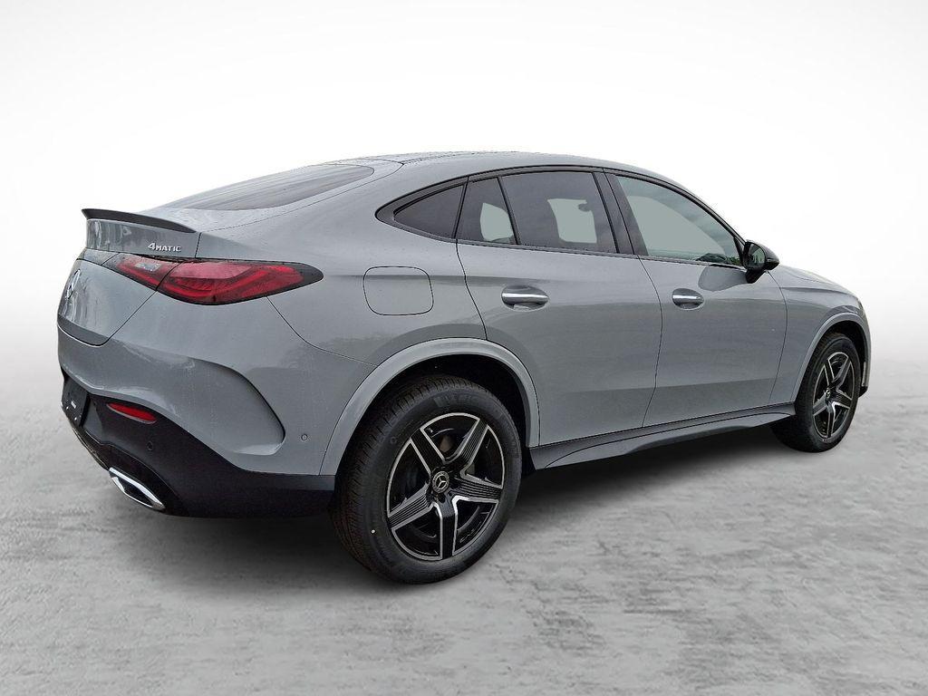 new 2025 Mercedes-Benz GLC 300 car, priced at $68,105