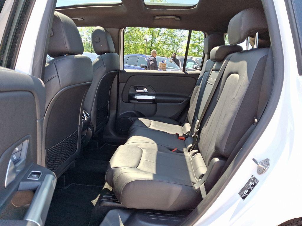 used 2022 Mercedes-Benz GLB 250 car, priced at $32,003