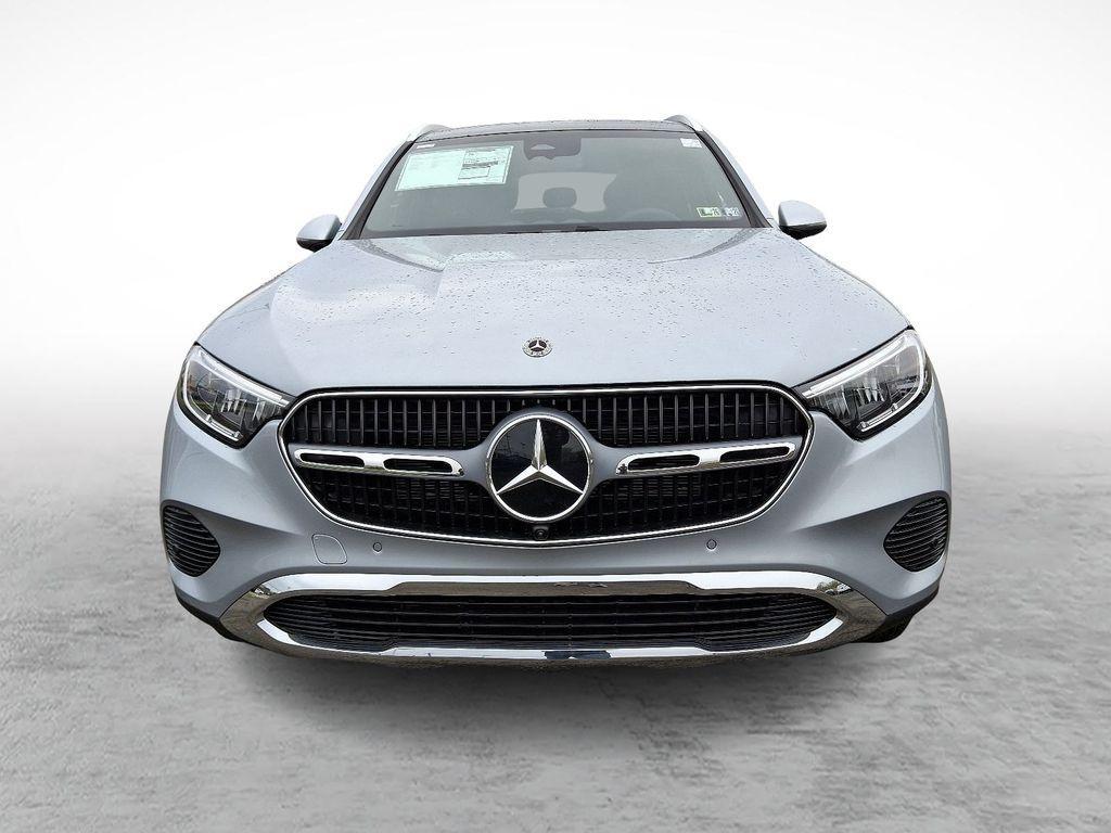 new 2025 Mercedes-Benz GLC 300 car, priced at $57,515