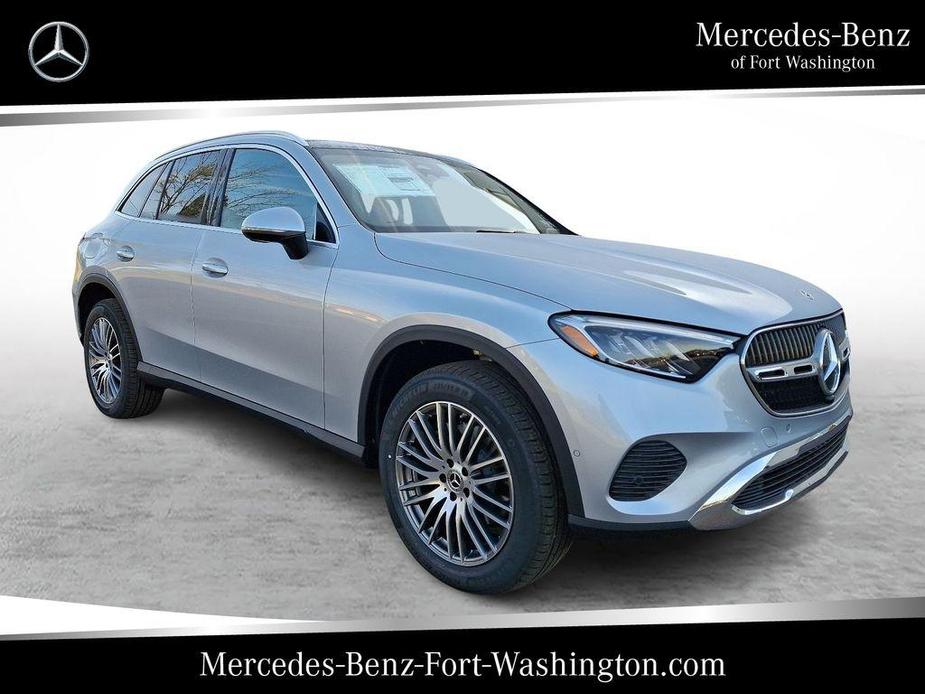 new 2025 Mercedes-Benz GLC 300 car, priced at $56,975