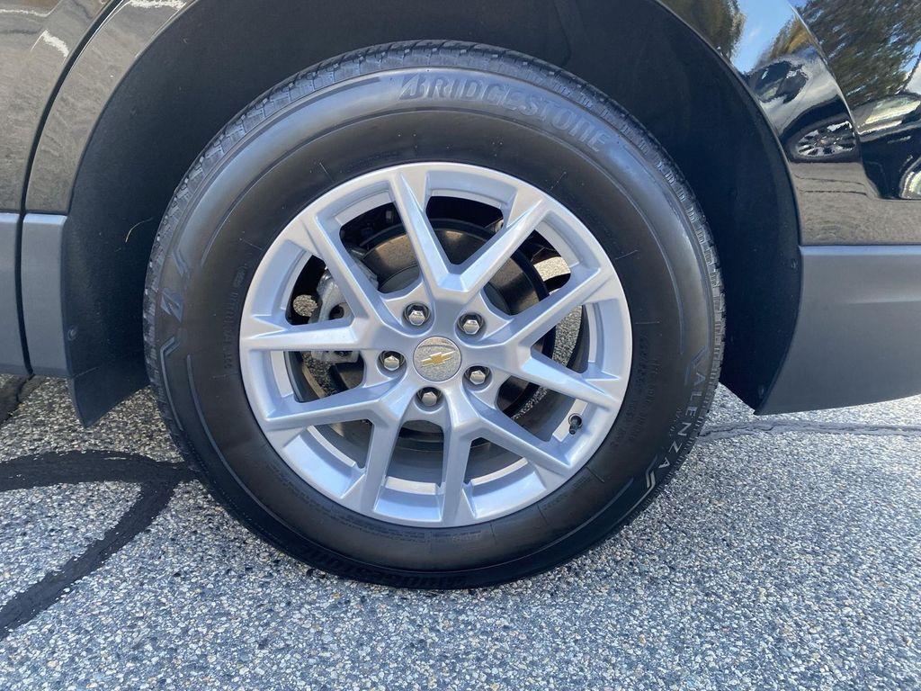 used 2022 Chevrolet Equinox car, priced at $22,999