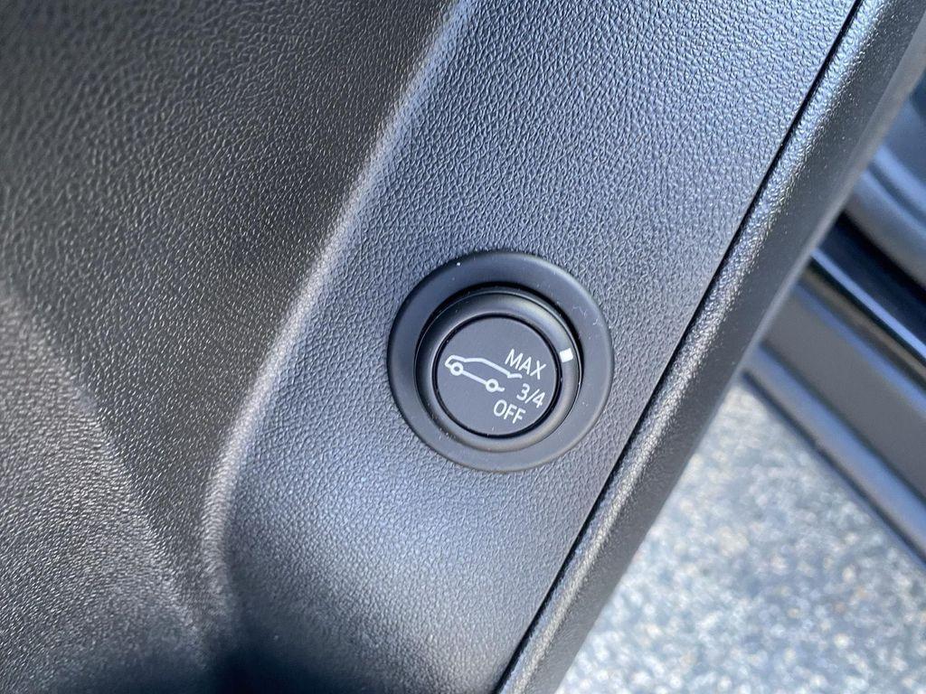 used 2022 Chevrolet Equinox car, priced at $22,999