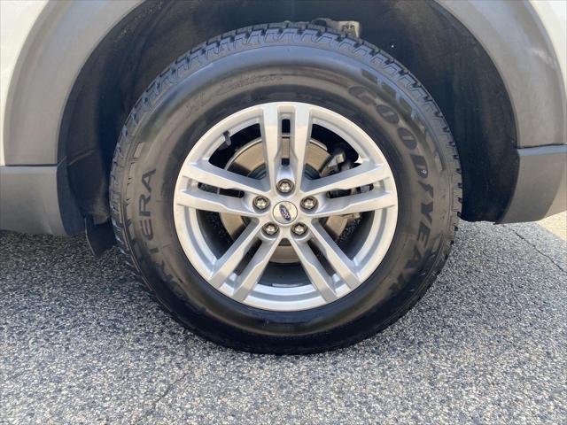 used 2020 Ford Explorer car, priced at $24,999