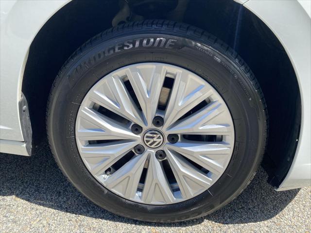 used 2019 Volkswagen Jetta car, priced at $15,999