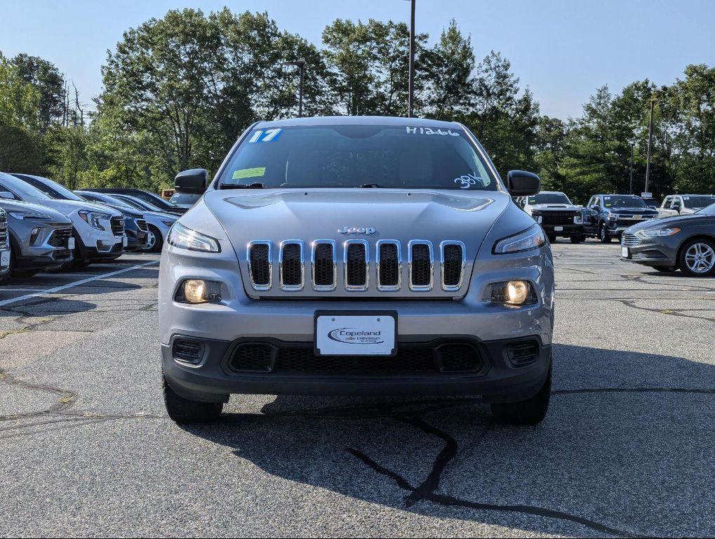 used 2017 Jeep Cherokee car, priced at $16,999