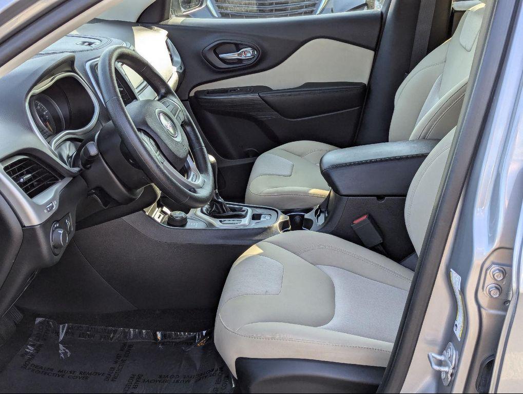 used 2017 Jeep Cherokee car, priced at $16,999