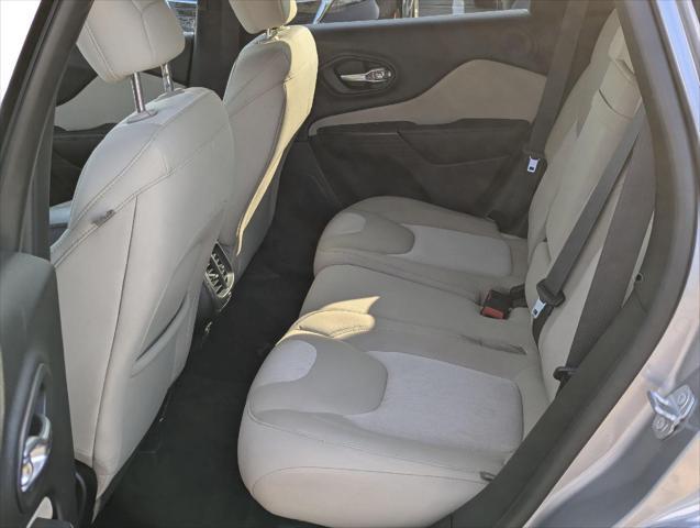 used 2017 Jeep Cherokee car, priced at $16,999