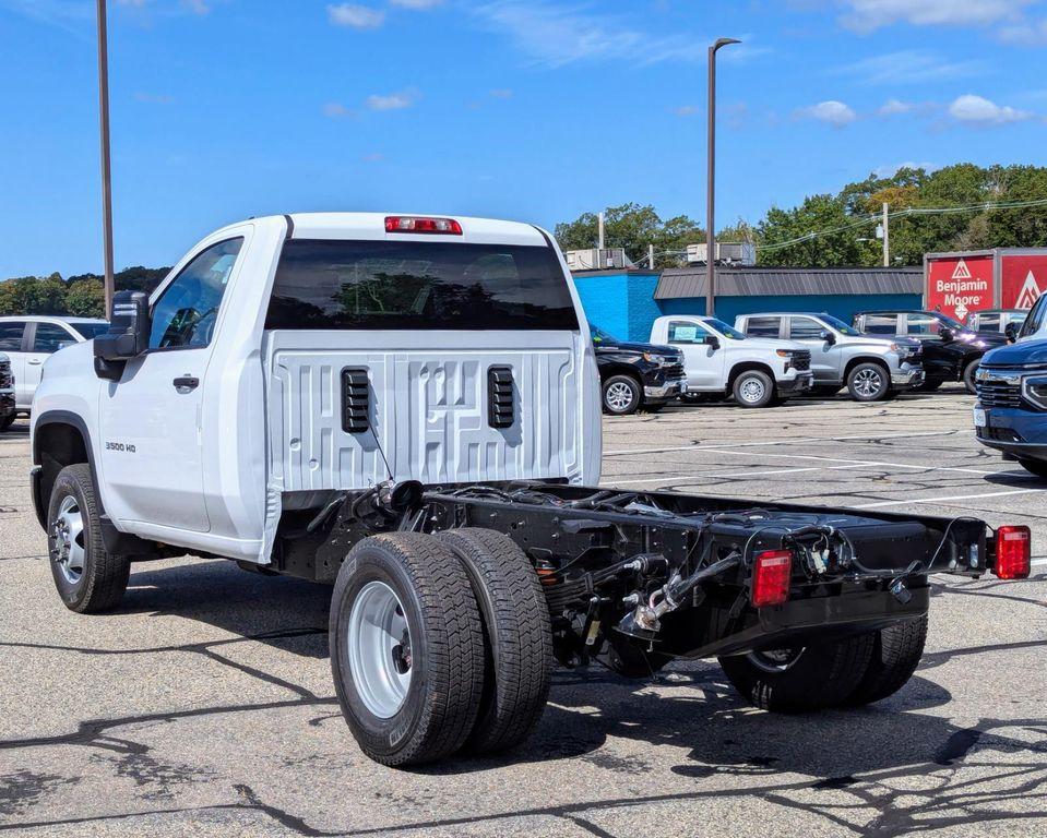 new 2026 Chevrolet Silverado 3500 car, priced at $52,265