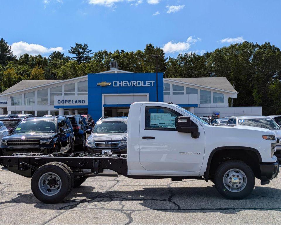 new 2026 Chevrolet Silverado 3500 car, priced at $52,265