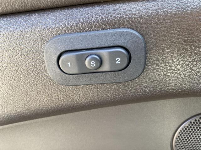used 2014 Jeep Grand Cherokee car, priced at $15,999
