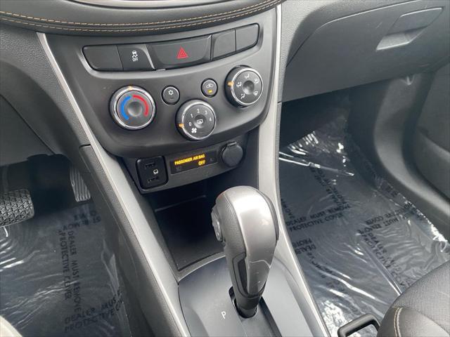 used 2022 Chevrolet Trax car, priced at $18,999